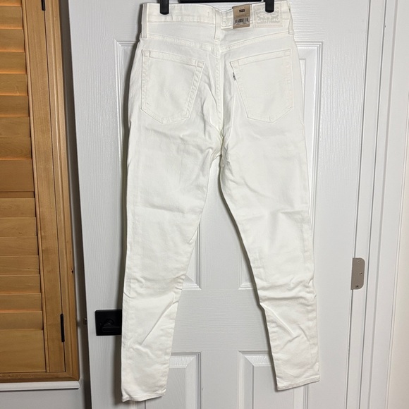 Levi's 721 High-Rise Skinny White Jeans - Picture 3 of 3